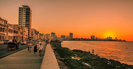 Malecón Habanero, un sitio para enamorados 